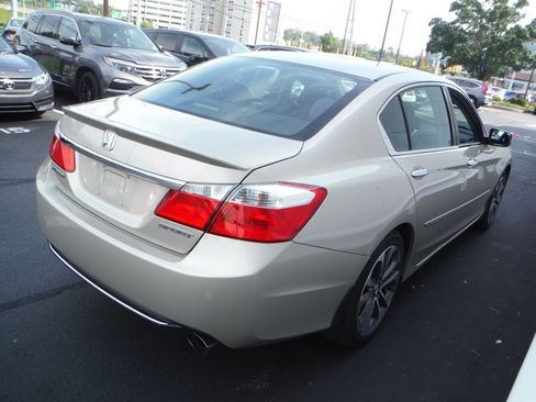 Used 2013 Honda Accord Sport image 6