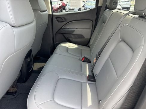 Used 2020 Chevrolet Colorado W/T w/ WT Convenience Package RWD image 9