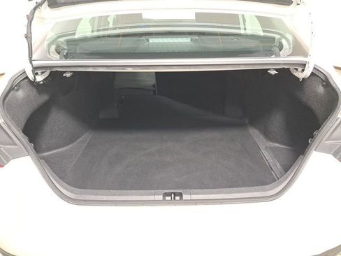 Used 2025 Toyota Camry LE FWD image 10