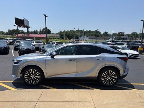 Used 2023 Lexus RX 350 Premium Plus w/ Cold Area Package AWD/4WD image 3