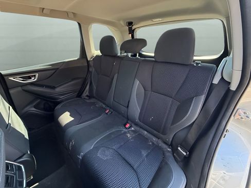 Used 2020 Subaru Forester Premium image 16