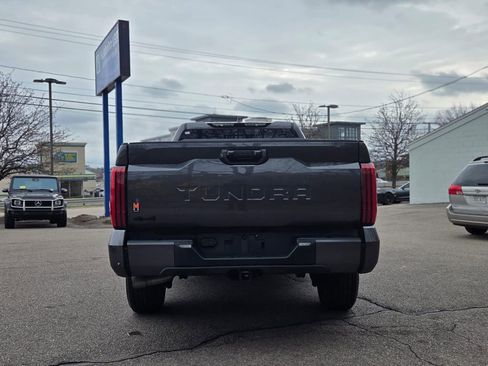 Used 2025 Toyota Tundra SR5 w/ SR5 Convenience Package image 5