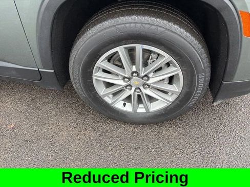 Used 2022 Chevrolet Traverse LT w/ LPO, Floor Liner Package image 45