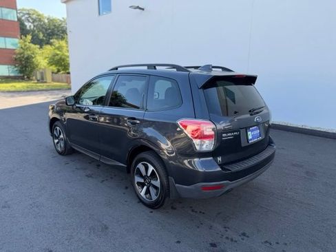 Used 2017 Subaru Forester 2.5i Premium AWD/4WD image 7