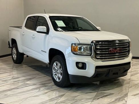 Used 2019 GMC Canyon SLE w/ SLE Convenience Package image 4