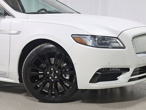 Used 2020 Lincoln Continental Reserve image 5