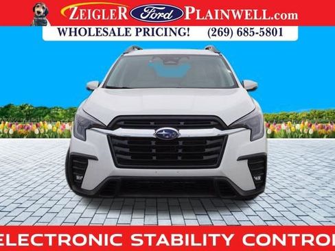 Used 2023 Subaru Ascent Limited image 8
