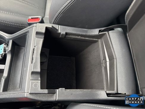 Used 2023 Subaru Forester Limited image 32