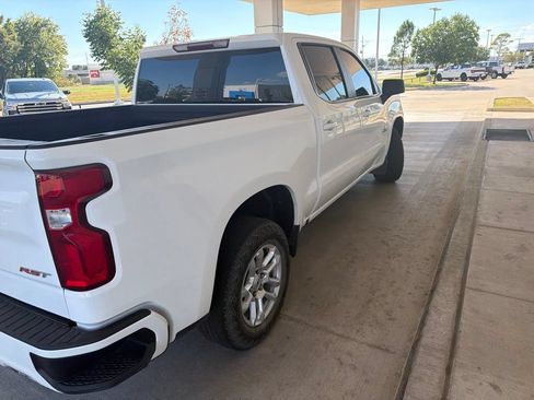Used 2022 Chevrolet Silverado 1500 RST AWD/4WD image 4