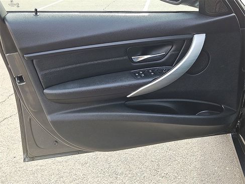 Used 2012 BMW 328i 328i image 17