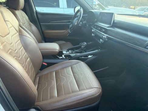 Used 2022 Kia Telluride SX w/ SX Prestige Package AWD/4WD image 10