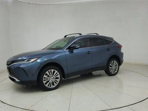 Used 2023 Toyota Venza Limited image 67