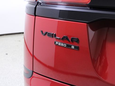 Used 2020 Land Rover Range Rover Velar S AWD/4WD image 9
