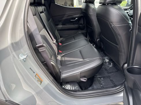 Used 2024 Hyundai Santa Cruz Night image 14