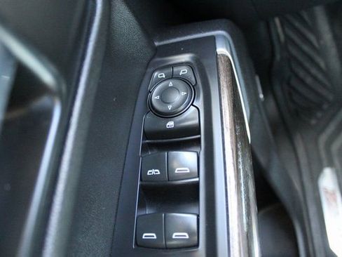 Used 2021 Chevrolet Silverado 1500 LT Trail Boss w/ Convenience Package II image 14