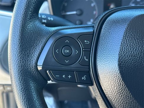 Certified 2025 Toyota Corolla Cross L image 22