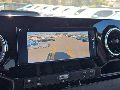 Used 2025 Mercedes-Benz Sprinter 2500 image 28
