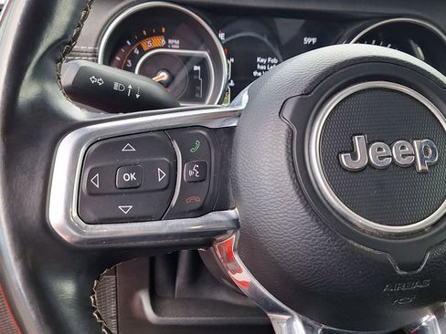 Used 2021 Jeep Gladiator Overland w/ Popular Equipment Package image 16