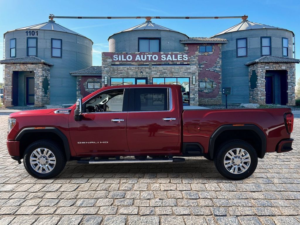 Used 2020 GMC Sierra 2500 Denali w/ Denali Ultimate Package AWD/4WD image 2