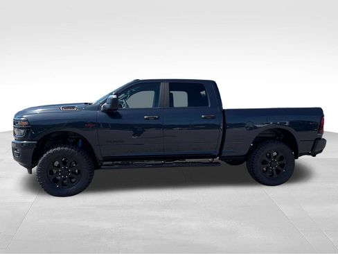 New 2026 RAM 2500 Big Horn AWD/4WD image 2