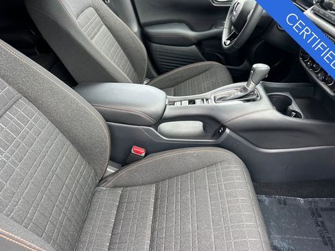 Certified 2025 Honda HR-V Sport image 17