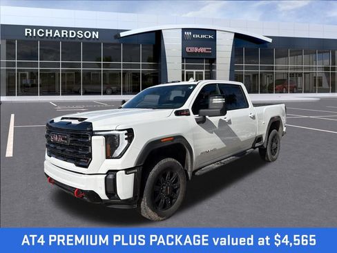 Used 2024 GMC Sierra 2500 AT4 w/ AT4 Premium Plus Package image 3