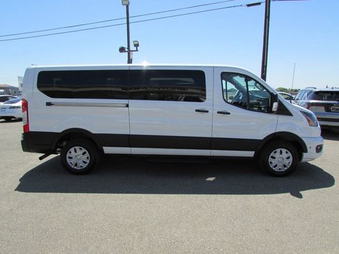 Used 2025 Ford Transit 350 XLT RWD image 5