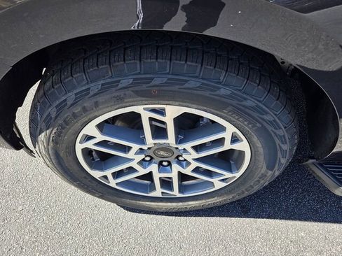 New 2026 Ford Expedition Active image 20