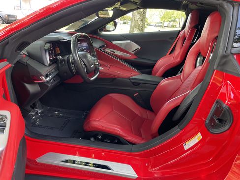 Used 2020 Chevrolet Corvette Stingray Preferred Cpe w/ 2LT Preferred Equipment Group RWD image 15