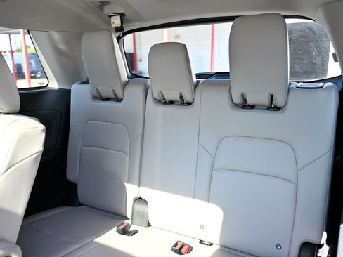 Used 2023 Nissan Pathfinder SL w/ SL Premium Package image 12