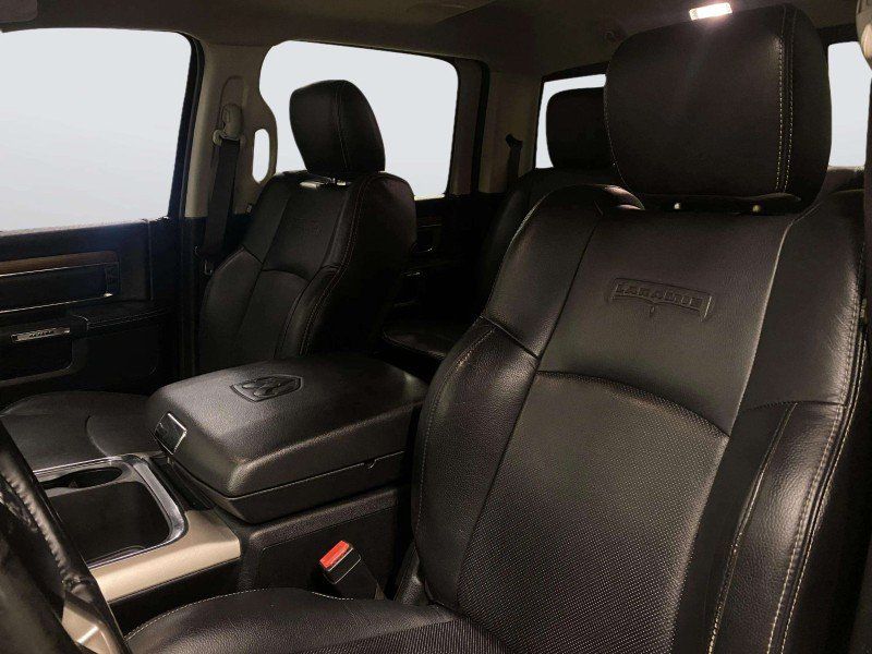 Used 2015 RAM 1500 Laramie w/ Convenience Group AWD/4WD image 34