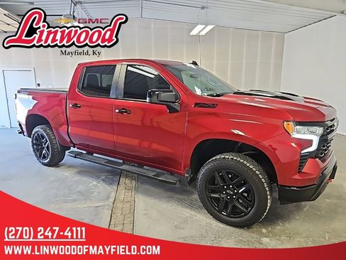 Used 2024 Chevrolet Silverado 1500 LT Trail Boss w/ Convenience Package II AWD/4WD image 1