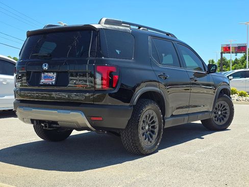 Used 2026 Honda Passport TrailSport image 8