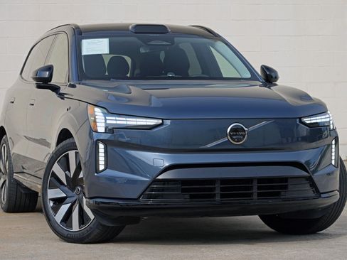 Used 2025 Volvo EX90 Ultra AWD/4WD image 4