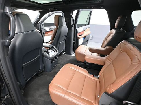 Used 2024 Lincoln Navigator L Reserve w/ Equipment Group 201A image 40