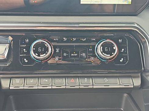 New 2026 GMC Sierra 2500 Denali Ultimate AWD/4WD image 24