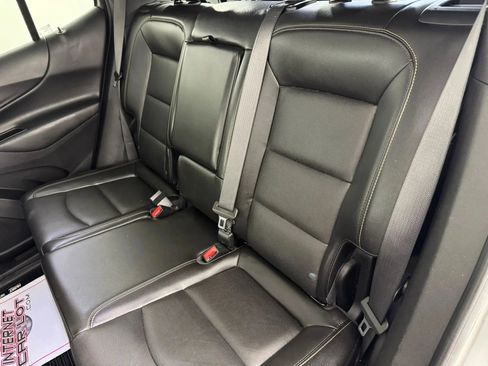 Used 2021 Chevrolet Equinox LT AWD/4WD image 39