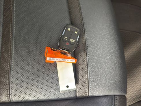 Used 2020 GMC Sierra 2500 Denali w/ Denali Ultimate Package AWD/4WD image 44