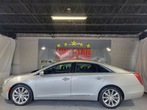Used 2014 Cadillac XTS Luxury image 9
