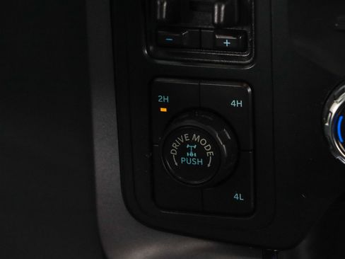 Used 2022 Ford F150 XLT w/ Equipment Group 302A High image 22