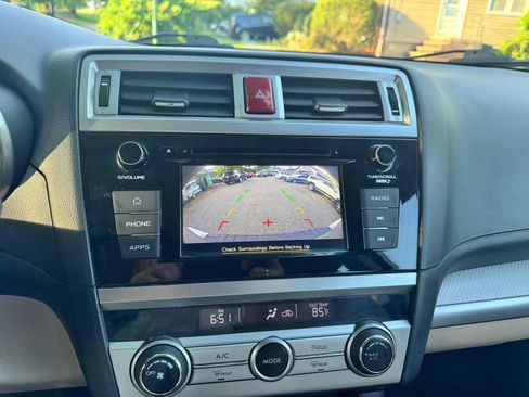 Used 2019 Subaru Outback 2.5i AWD/4WD image 14
