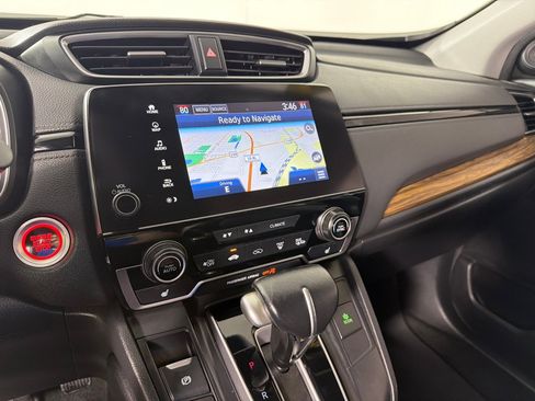Used 2019 Honda CR-V Touring image 16