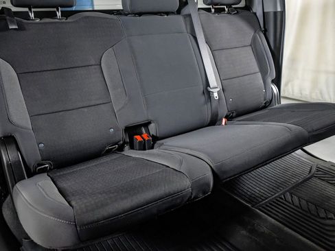 Used 2024 Chevrolet Silverado 2500 LT AWD/4WD image 32