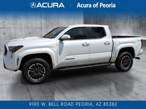 Used 2025 Toyota Tacoma TRD Sport AWD/4WD image 1