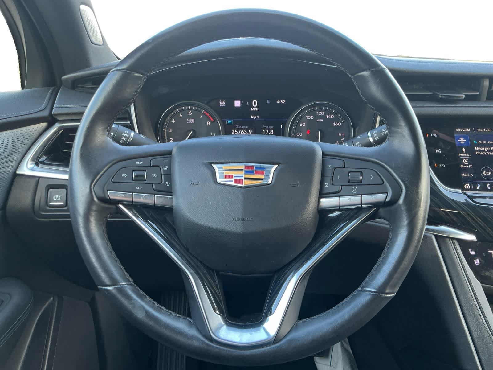 Used 2024 Cadillac XT6 Premium Luxury w/ Technology Package AWD/4WD image 12