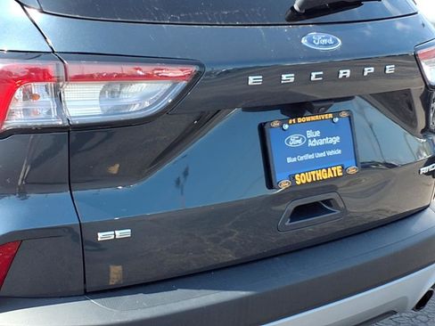 Certified 2022 Ford Escape SE w/ Convenience Package image 26