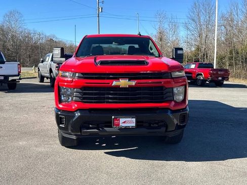 Certified 2024 Chevrolet Silverado 2500 Custom w/ Custom Convenience Package image 12