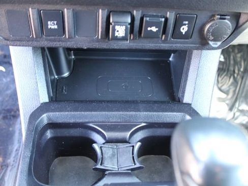 Used 2023 Toyota Tacoma TRD Off-Road AWD/4WD image 34