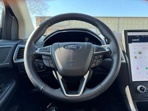 Certified 2024 Ford Edge SEL w/ Convenience Package image 28