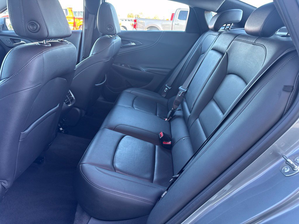 Used 2024 Chevrolet Malibu LT FWD image 12